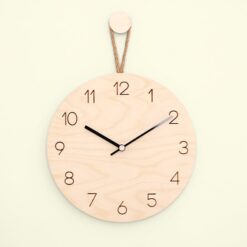 dong ho go treo tuong khac logo 497