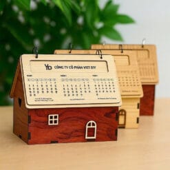 Lịch gỗ ngôi nhà